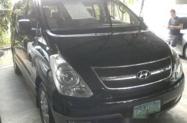 Well-kept Hyundai Grand Starex 2009 GOLD AT for sale