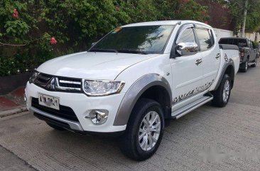 Good as new Mitsubishi Strada 2014 for sale