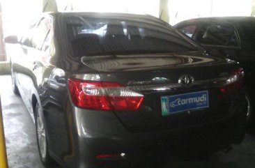 Well-maintained Toyota Camry 2013 for sale