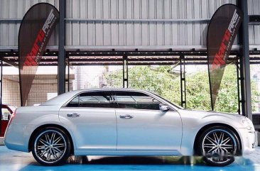 Good as new Chrysler 300C 2012 for sale