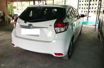 Toyota Yaris E 1.3 AT 2015 White For Sale 