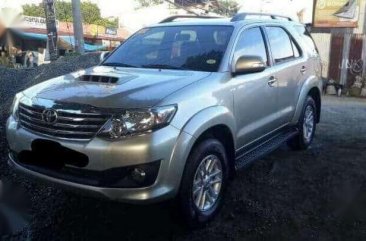 Toyota Fortuner G 2.5 AT Silver SUV For Sale 