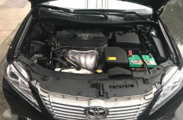 Toyota Camry 2.5V AT 2012 Black For Sale 