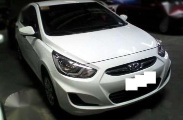 2016 Hyundai Accent AT White Sedan For Sale 