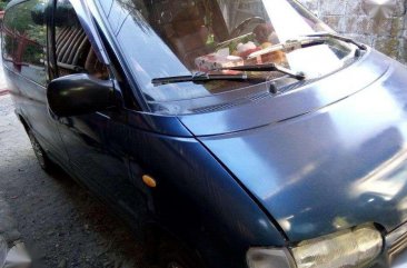 Nissan Serena Top of the Line For Sale 
