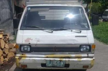 For sale Mitsubishi L300 Aluminun van