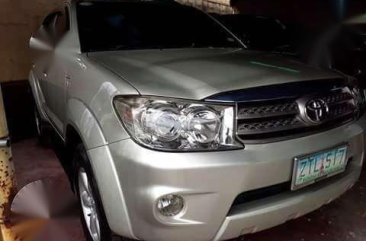 TOYOTA Fortuner G 4x2 2009 FOR SALE