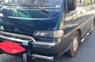 FOR sale Hyundai H100 16 seater 1996