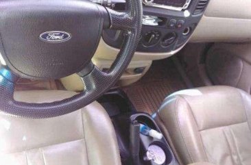 Ford Escape 2005 XLS RUSH SALE