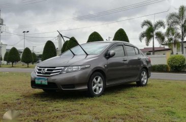 Selling my Honda City 2012 M/T.