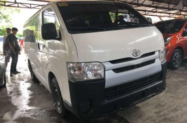 2016 Toyota Hiace Commuter 3.0 Manual Transmission