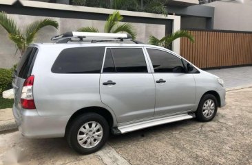 For sale Toyota Innova E 2012