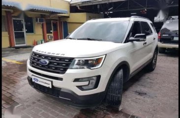 2017 Ford Explorer 3.5 v6 FOR SALE