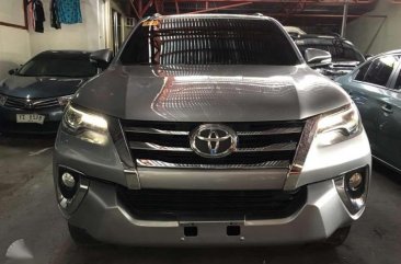 2017 TOYOTA Fortuner 4x2 V Automatic Silver