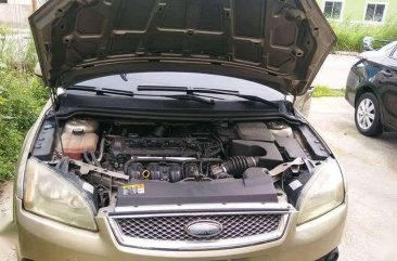 Ford Focus 2009 Golden Sedan For Sale 