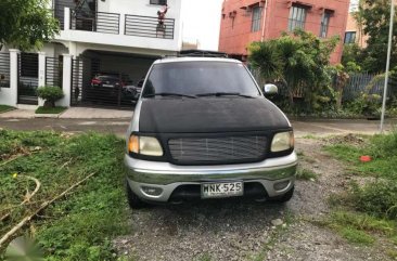 Ford Expedition 2001 model xlt 4x4 For Sale 