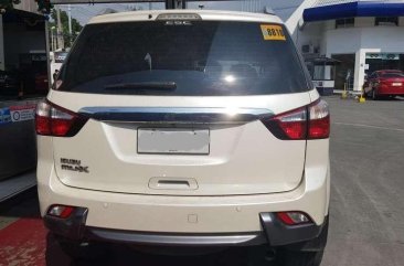 Isuzu Mux 2015 Las 25 AT White For Sale 