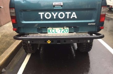 Toyota Hilux 2000 For Sale