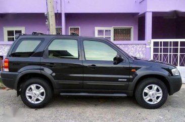 2004 FORD ESCAPE . AT Black For Sale 