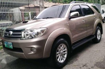 TOYOTA FORTUNER 2005 FOR SALE