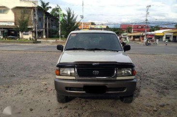 Toyota Revo 1999 White For Sale 