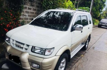  Isuzu Crosswind 2004 For sale