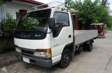 Like new Isuzu Elf for sale