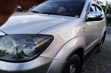 Toyota fortuner 2006 Silver For Sale 