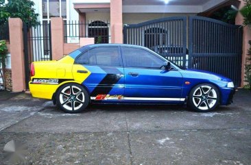 Mitsubishi Lancer 2000 for sale