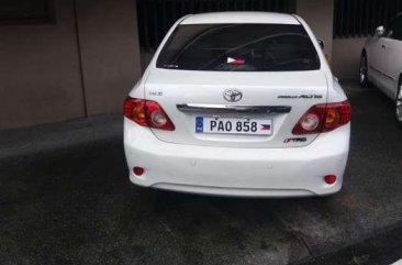 2010 TOYOTA Altis 1.6 V Top of the line (Pearl White)