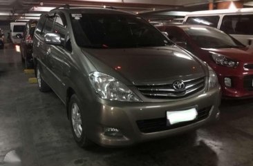 Toyota Innova V Automatic 2010 2.5 Diesel