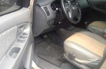 2013mdl Toyota Innova E. Athomatic dsel