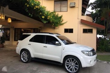 Toyota Fortuner 2009 Automatic 4x2 D4d