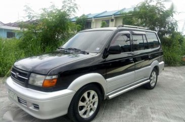 Toyota Revo 2001 Model Matic Gas Efi fuel efficient