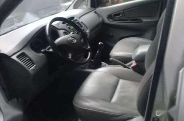 RUSH TOYOTA Innova J diesel 2011