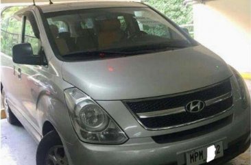 2010 Hyundai Grand Starex Gold For Sale 