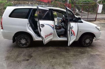 innova diesel 2006  for sale