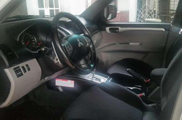 2012 Mitsubishi Montero Gls v automatic for sale