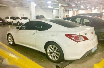 2013 hyundai genesis for sale