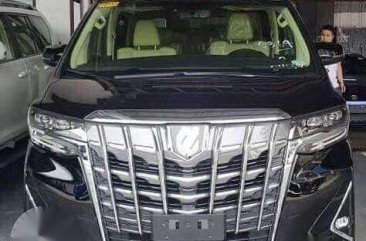 toyota alphard 2018 new look unit on hand as of now