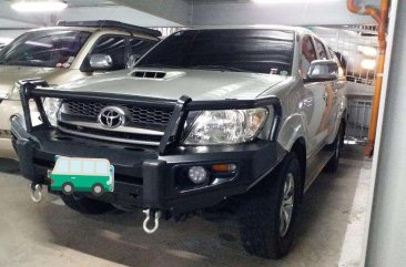 Toyota Hilux 2010 AT 4x4 for sale