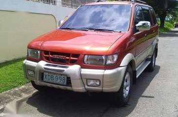 Isuzu Crosswind 2002 XUV Manual