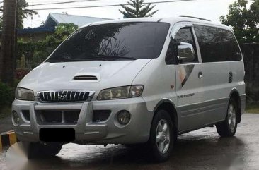 2004 hyundai starex local unit not surplus turbo diesel mt cebu plate