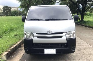 2017 Hiace Commuter 3.0 for sale