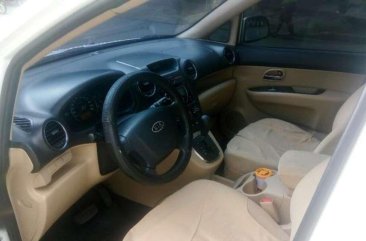 2011 Kia Carens CRDI White For Sale 