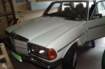 1977 Mercedez Benz 250 for sale