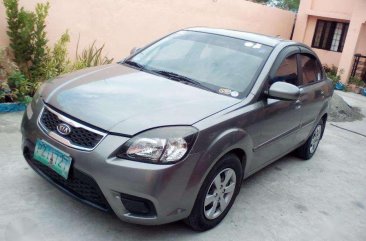 2010 model Kia Rio for sale