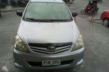 Toyota Innova J 2011  for sale 