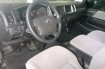 2017 Toyota Hi Ace GL Grandia 3.0 Automatic Transmission