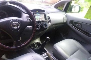 Toyota Innova J 2008 Red For Sale 